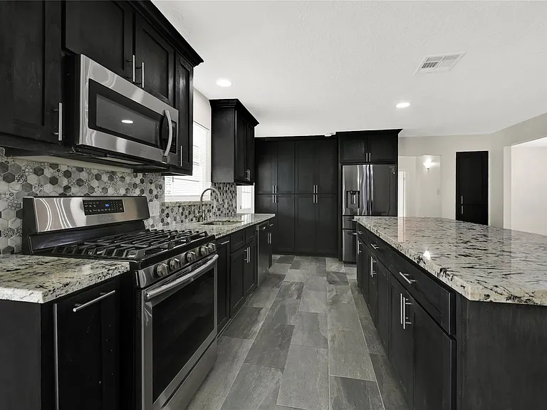 8603 Freewood St — Photo 9