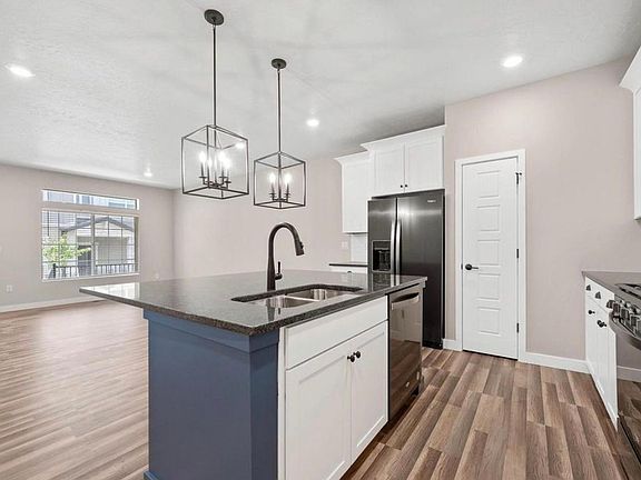 2nd image of 4252 W Dixon Way