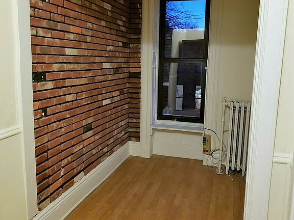 2nd image of 363 6th St #2