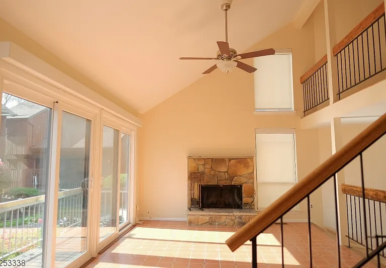 51 Taurus Dr #2D — Photo 3