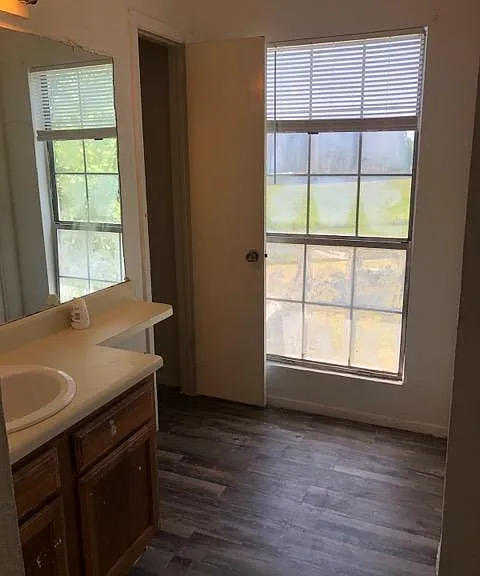 9446 Olde Village Ct — Photo 11