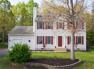 26 Springer Rd, Stuarts Draft, VA 24477