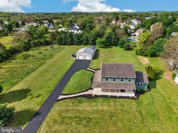 1066 Graber Rd, Red Hill, PA 18076