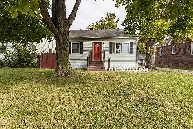 1506 E Morgan Ave photo 1