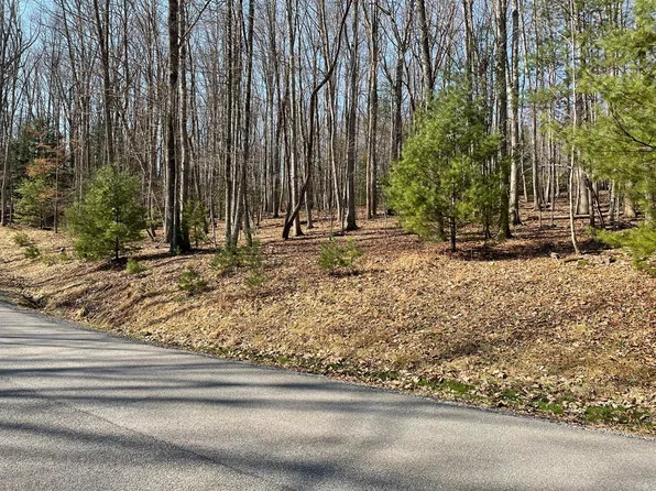 168 Welshpool Ln, Daniels, WV 25832