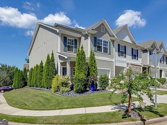 3rd image of 4694 Beacon Ridge Ln