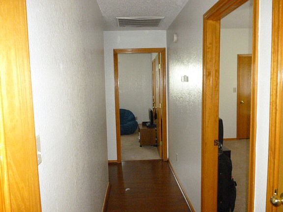 5th image of 34 Valles Ct