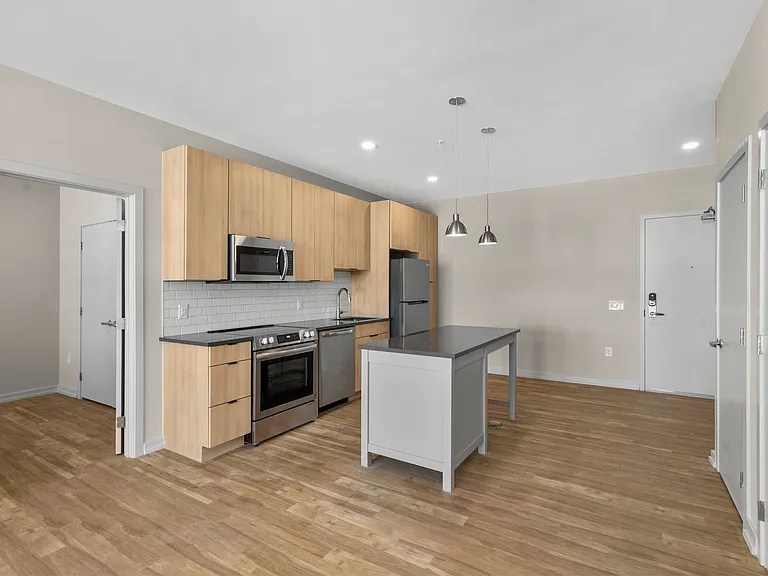 The Keystone Apartments — Photo 98