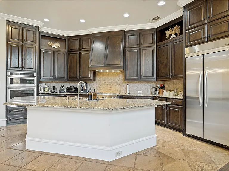 4828 Pyramid Dr — Photo 7