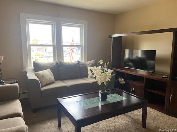 994 Pacific St FLOOR 2