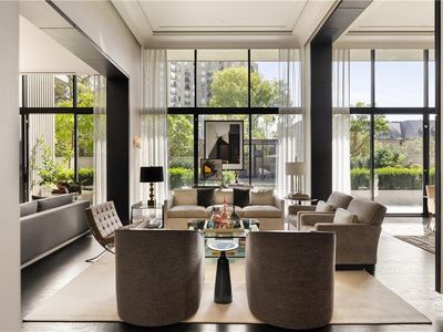 2660 Peachtree Rd NW APT 4H, Atlanta, GA, 30305