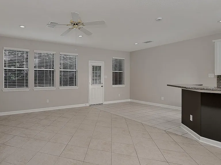 11 Scenic Brook Ct — Photo 5