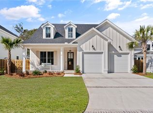 23 Orchard Rd, Saint Simons Island, GA 31522