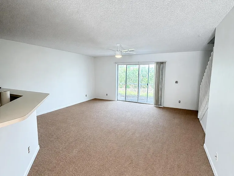 111 Fox Meadow Run — Photo 4