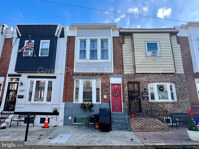 2441 S Philip St — Photo 19
