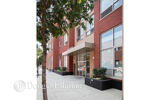 Sold by Douglas Elliman | media 29