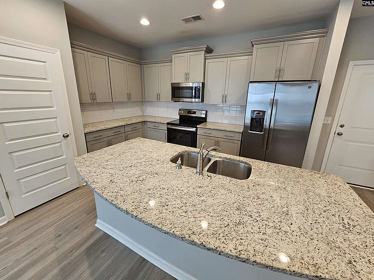717 N Pinewalk Way — Photo 13