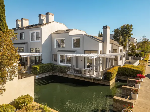 19 Waterway #9, Irvine, CA 92614