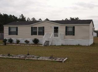 388 Log Cabin Dr, Loris, SC 29569