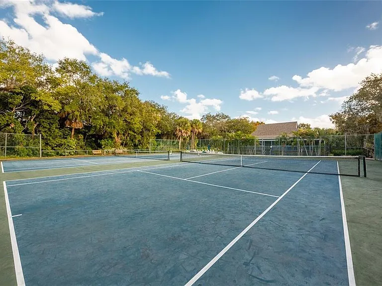 5300 SE Schooner Oaks Way — Photo 40
