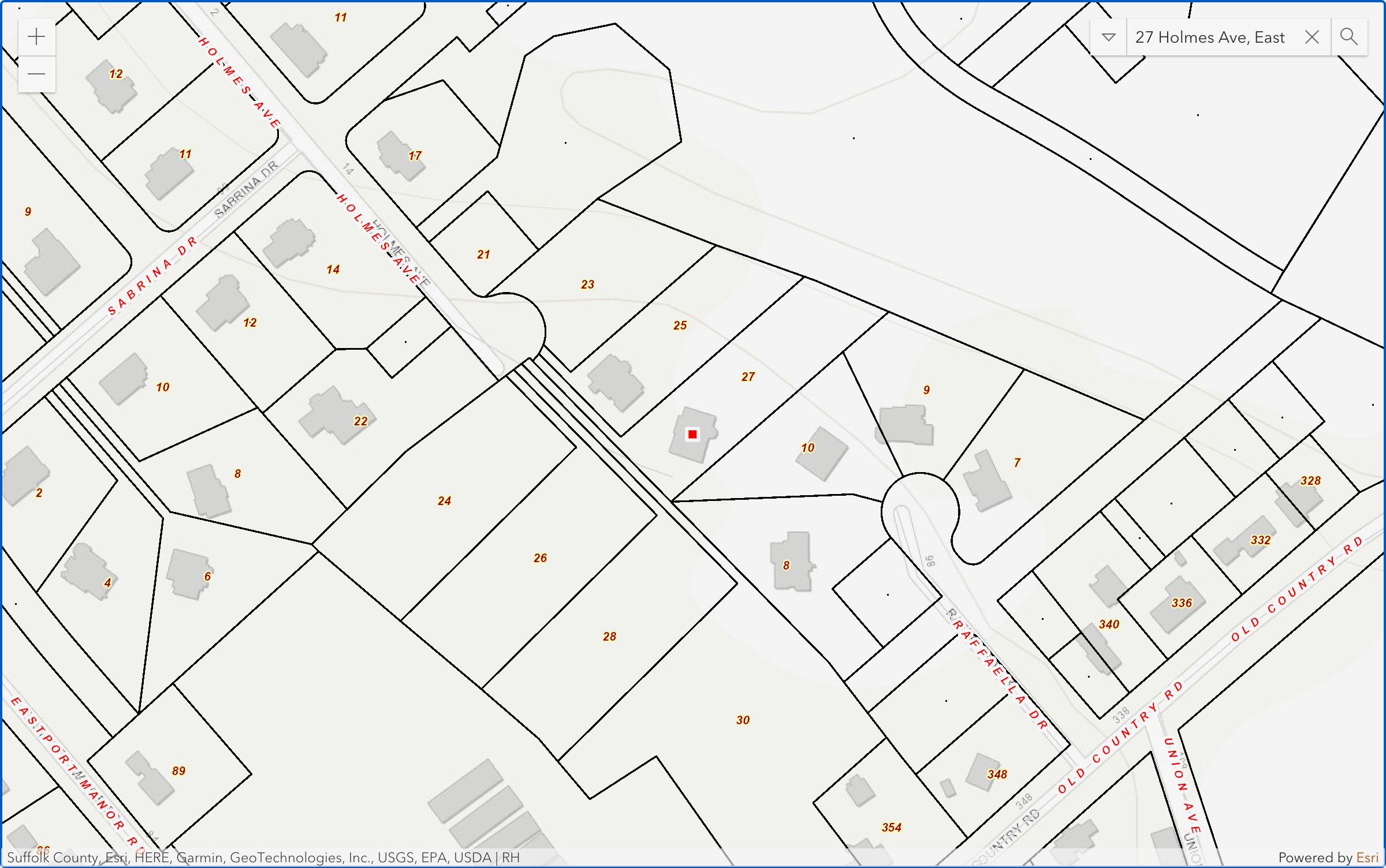 27 Holmes Ave, Eastport, NY 11941 Out East