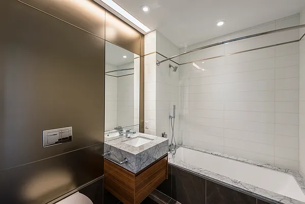 Rented by Compass | media 39