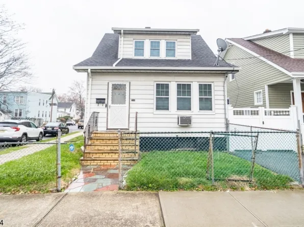 246 W End Ave, Newark City, NJ 07106