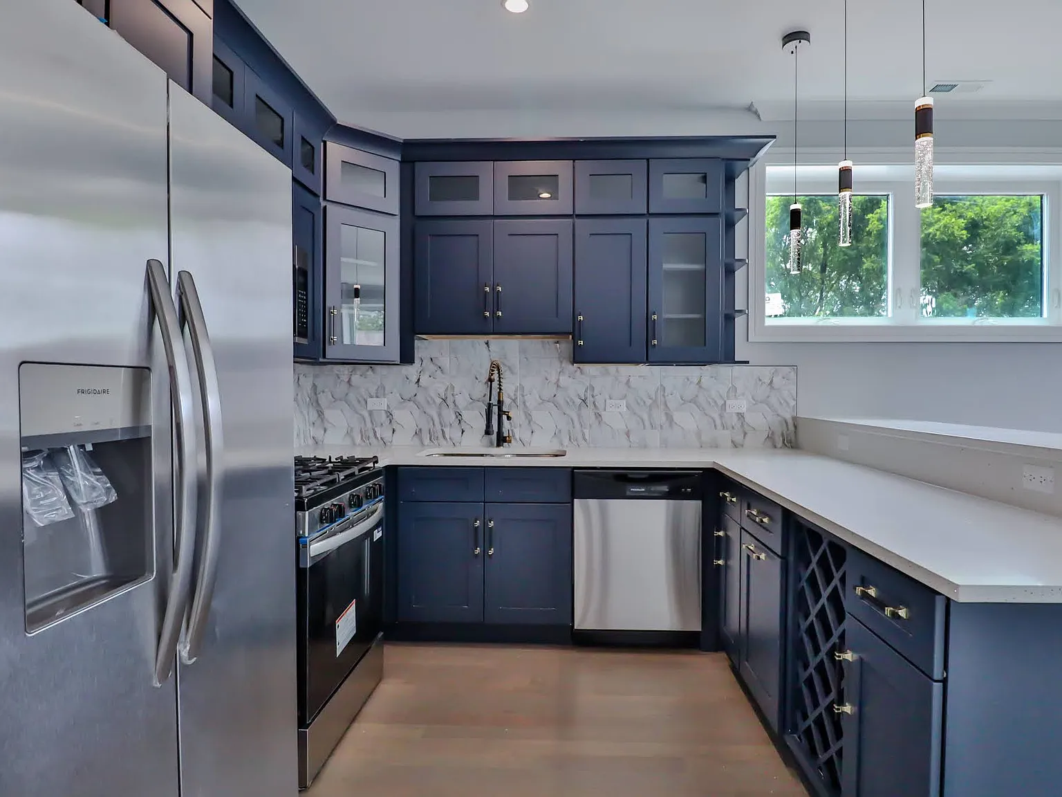 3 bed, 1750 sqft, $3,400 — Photo 3
