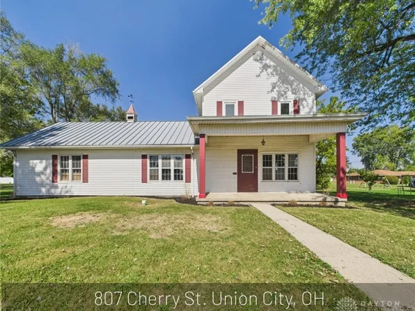 807 E Cherry St, Union City, OH 45390