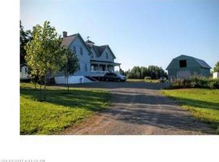 1859 Woodland Center Rd, Perham, ME 04766