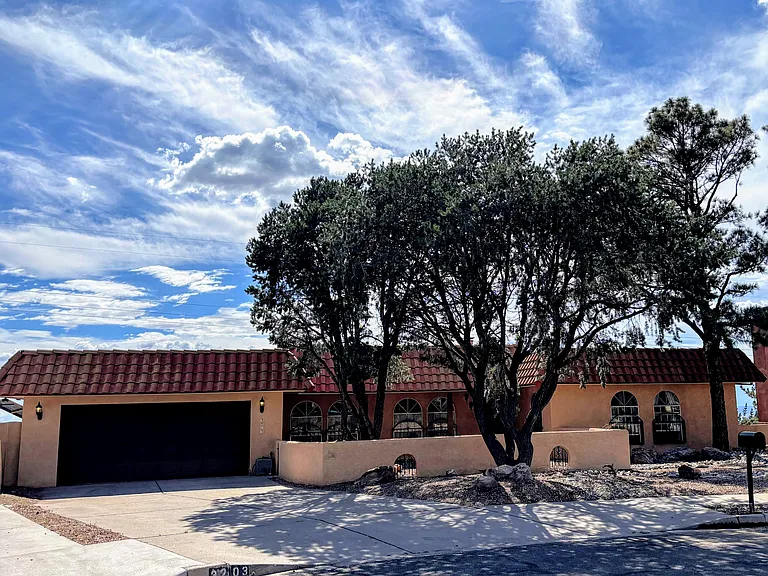 3203 Embudito Dr NE — Photo 3