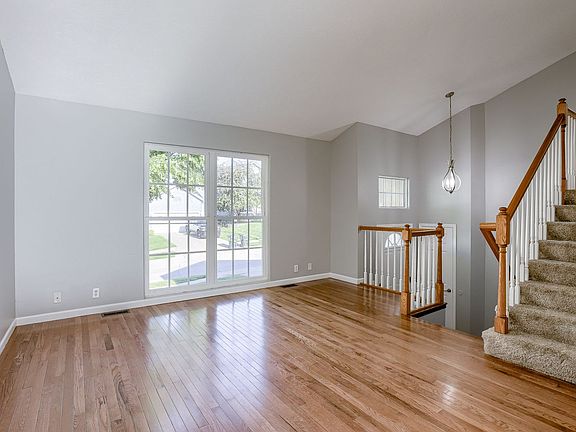 4th image of 7333 S 183rd St