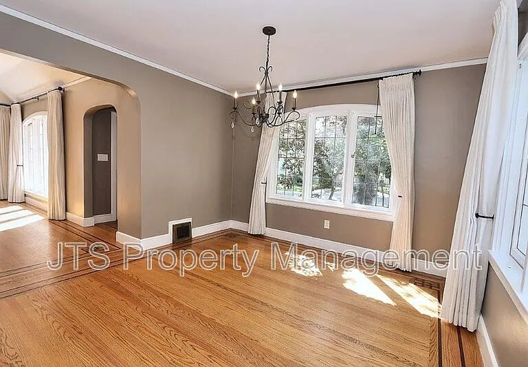 937 Sonoma Way — Photo 28