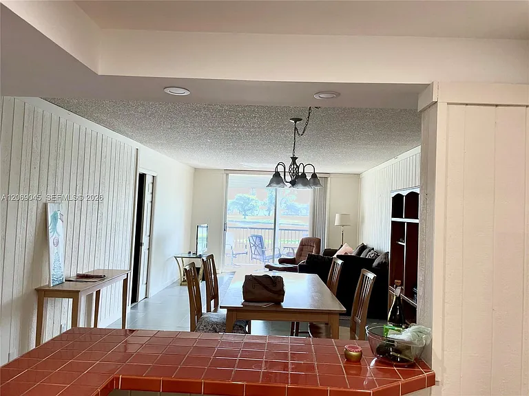 3150 W Rolling Hills Cir #201 — Photo 6