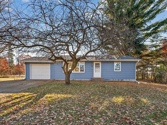 2nd image of 2292 336th Ave NE