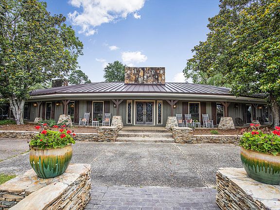 5th image of 773 Old Camp Rd