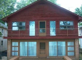 12148 N Lakeshore Dr, La Salle, MI 48145