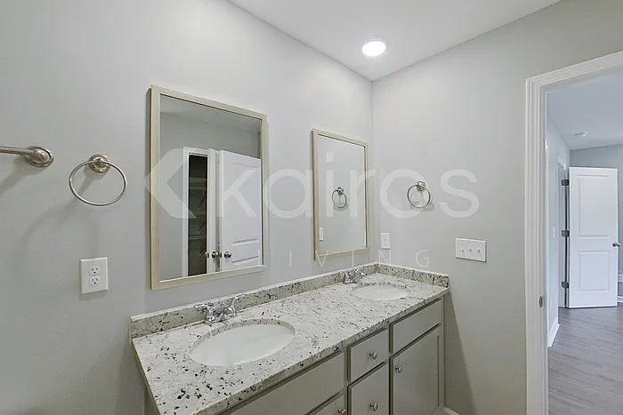 657 June St — Photo 16
