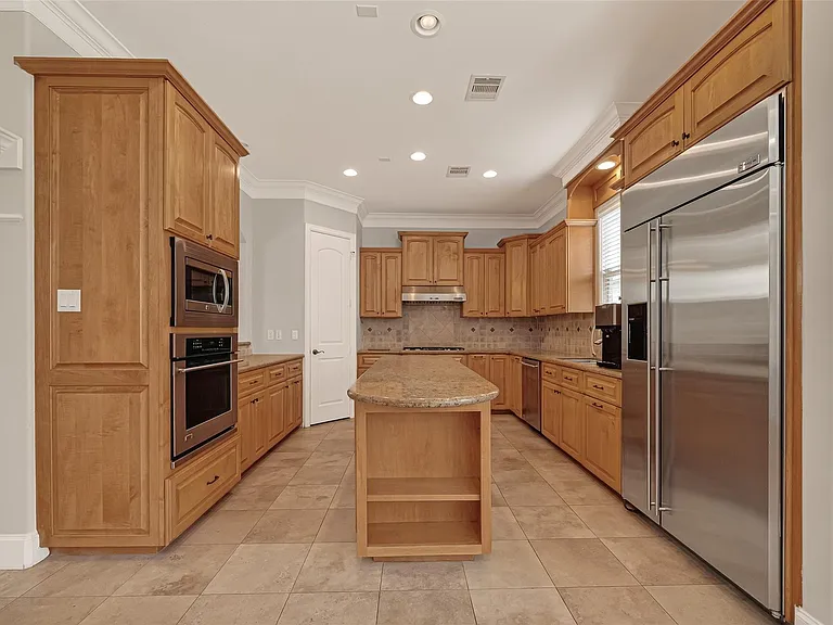 5319 Fayette St — Photo 15