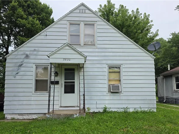 3820 E Grand Ave, Decatur, IL 62526