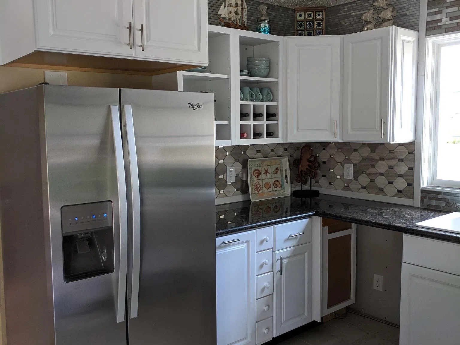 3 bed, 1428 sqft, $2,695 — Photo 2