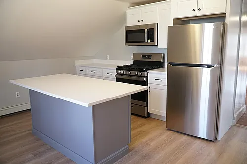 75 Wood St #3 Photo 1