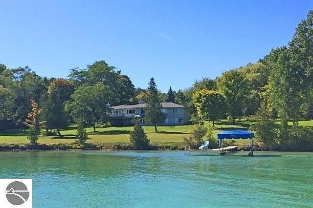 1st image of 5047 NW Torch Lake Dr
