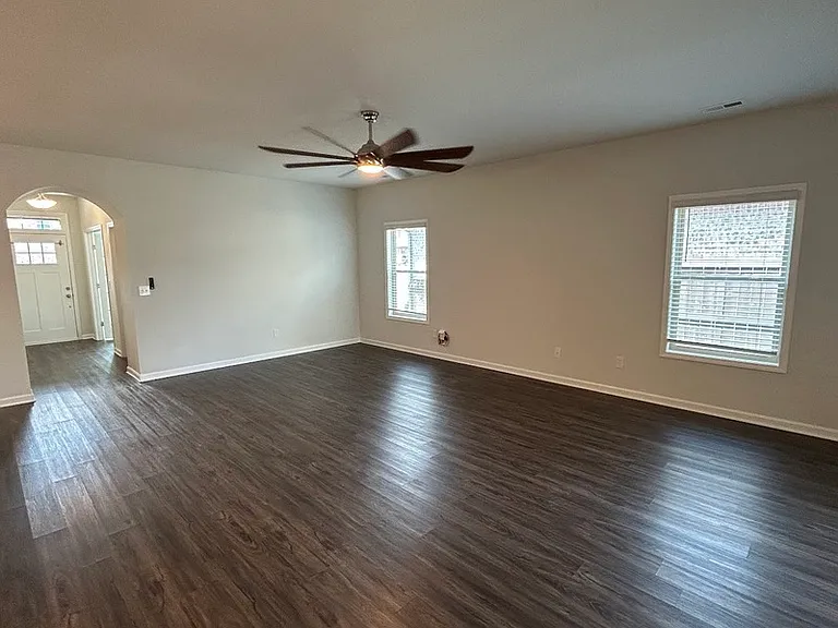 115 Pomelo St — Photo 3