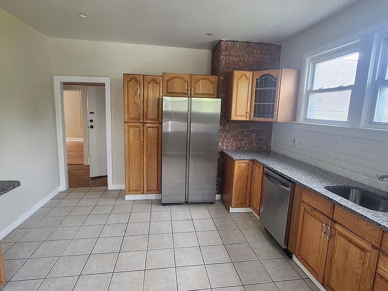 59 Hillcrest Rd #2 — Photo 10