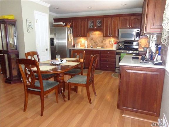 5th image of 2 Caroline Ave
