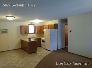 5827 Laverne Cir #2, Baxter, MN 56425