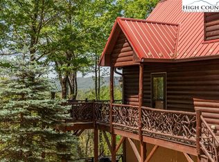 142 Fawn Lane, Purlear, NC 28665