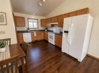 800 Western Ave, Holmen, WI 54636