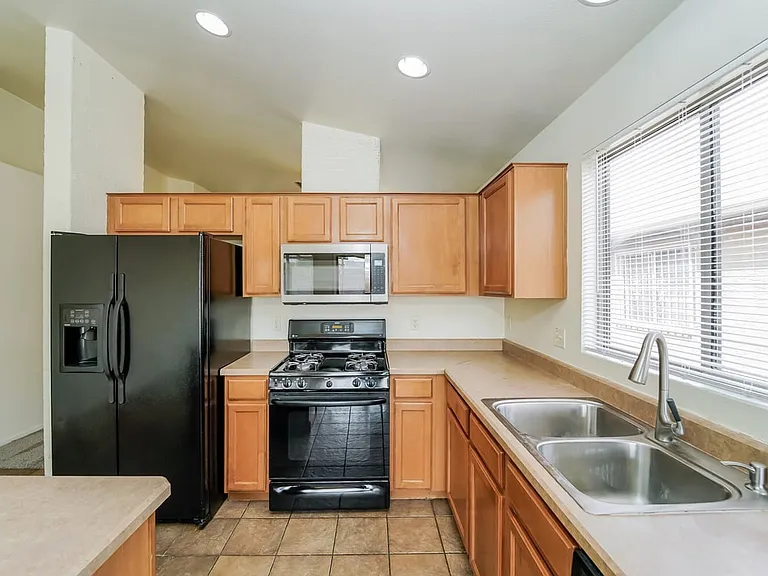 5133 S Lavender Hills Ln — Photo 3